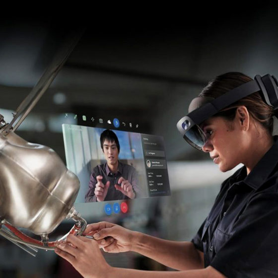Microsoft Hololens 2